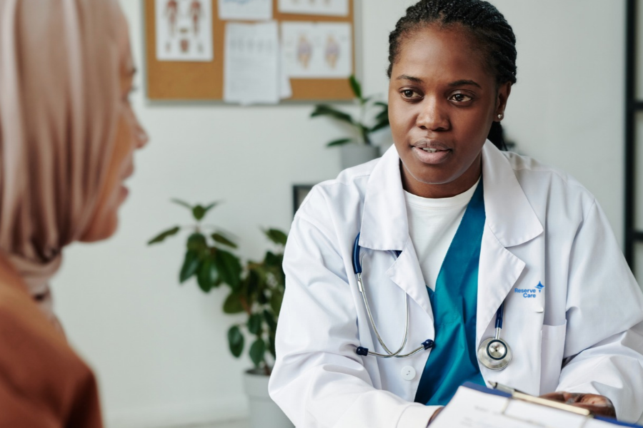 Doctor talking to patient 