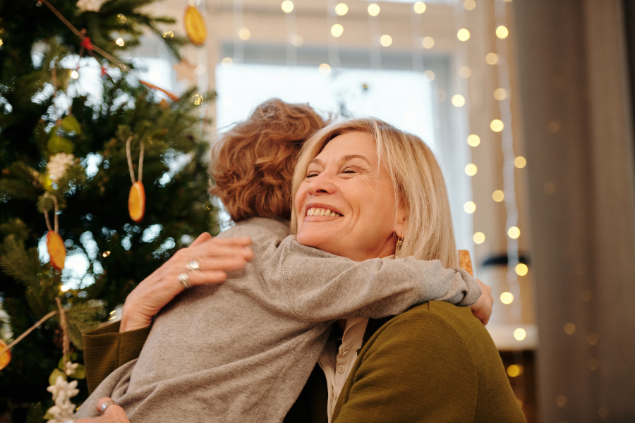 people hugging holiday